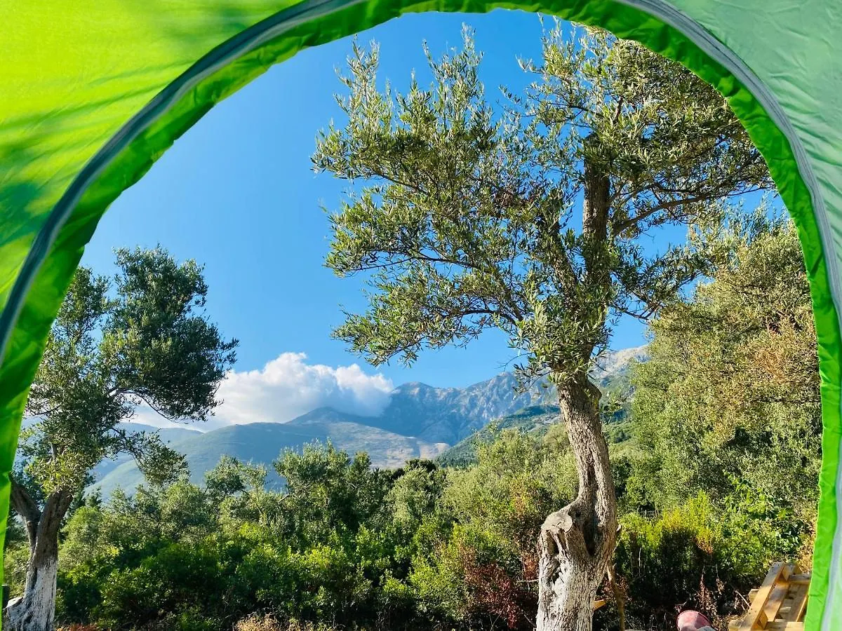 Adventure Camping Otel Dhërmi Kamp alanı
